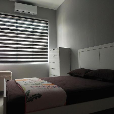 Axaida Homestay Parit Jawa Bakar Parit Exterior photo
